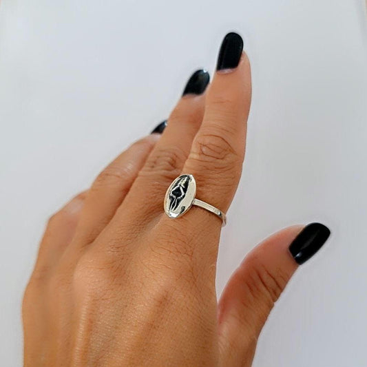 Vulva Ring, 925 Sterling Silver, Feminist Jewelry, Yoni Ring, Anatomical Jewelry